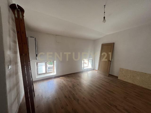 Corso Italia 18 7 vani 250mq