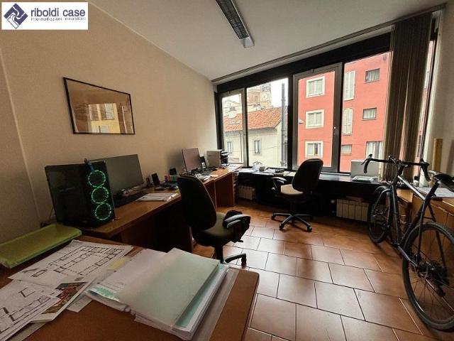 CORSO ITALIA trilocale 156mq