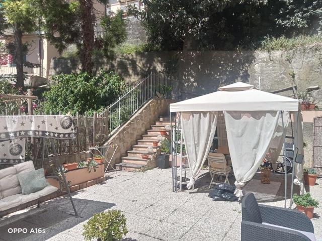 CORSO MARTINETTI SAMPIERDARENA 5 vani 85mq