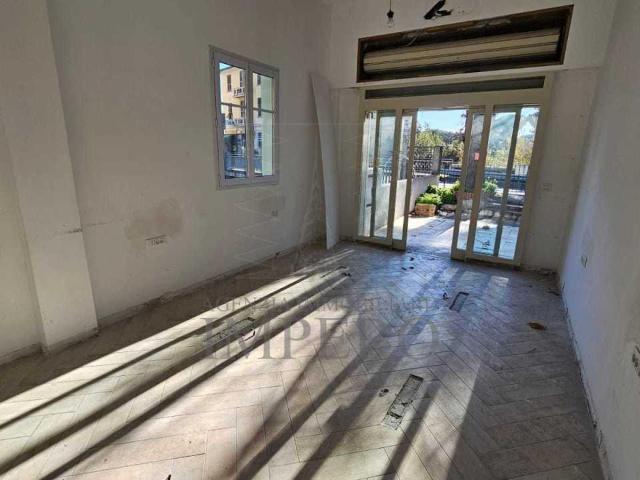 Corso Nizza 97F trilocale 45mq