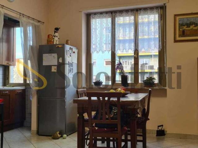 Corso Peschiera bilocale 65mq