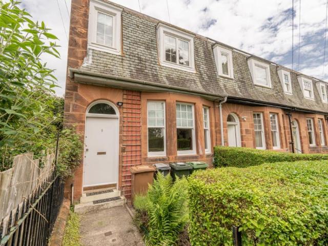 Corstorphine House Terrace. 3 bed detached house to rent £1,700 pcm £392 pw