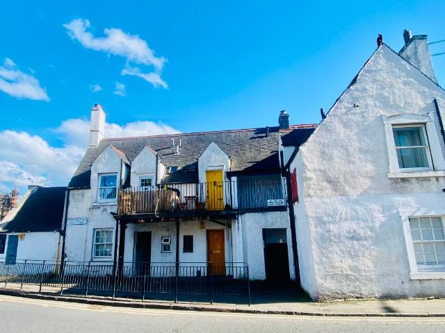 Corstorphine High Street, Edinburgh EH12, 1 bed flat to rent, £1,028 pcm | PrimeLocation