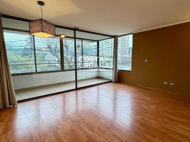 Costa urbana arrienda cómodo departamento viña del mar dsv