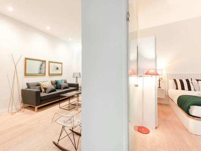Costanilla de San Vicente, Madrid, Community of Madrid 28004