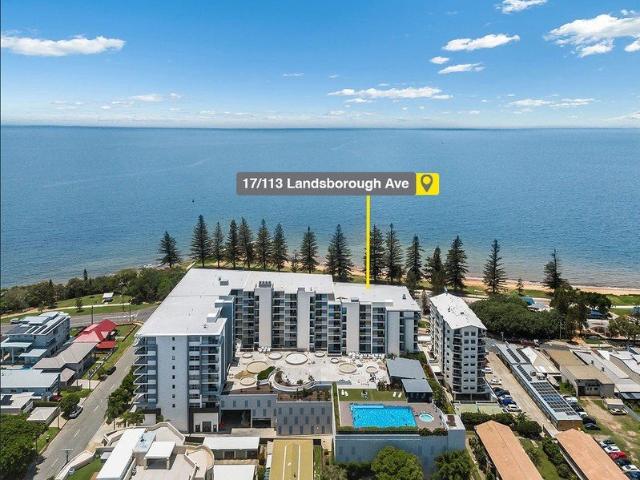 Coastal Luxury Apartment in the Heart of Scarborough