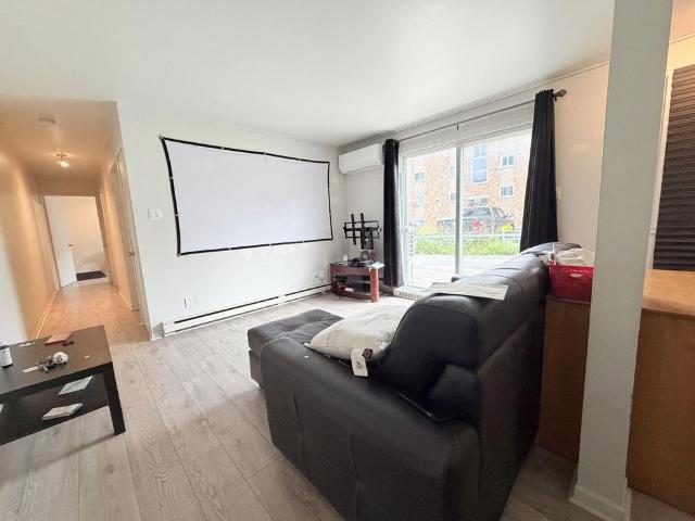 Costebelle Banville Appartement 4 ½ à Louer Neufchâtel / Lebourgneuf Octobre 2026