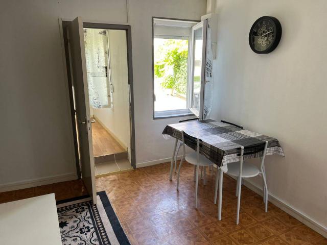 Cosy Maisonnette / Appartement F2 à Beauvais Centre, Meublé courte ou longue durée