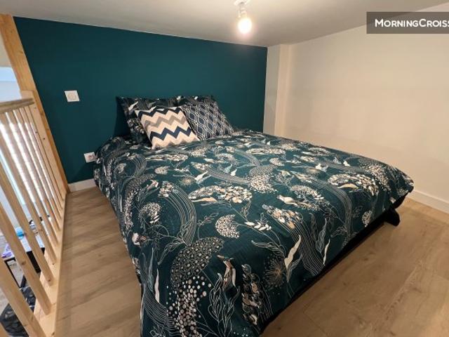 Cosy Mezzanine