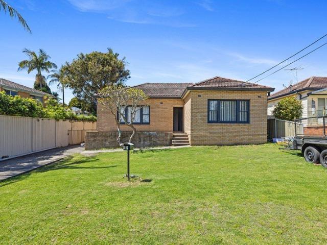 Cosy modern family home in the shire
