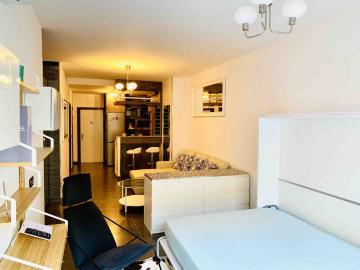 Apartamento en alquiler en Torremolinos - Balcón
