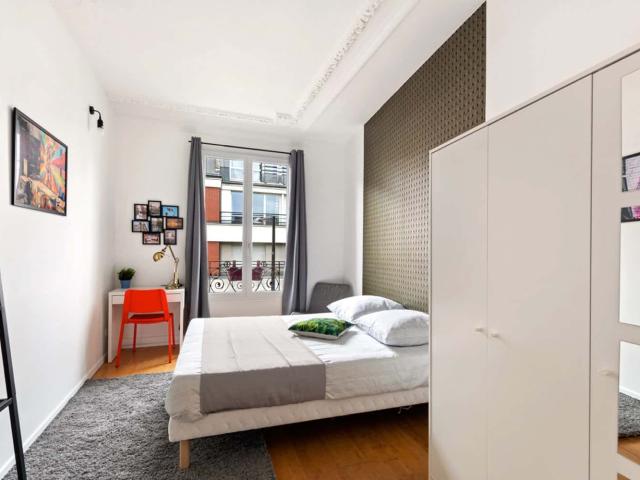 Cosy and bright room 12m² IV07