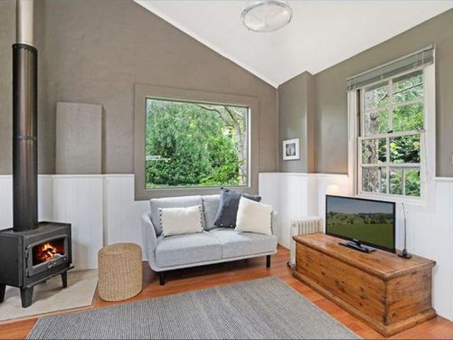 Cosy and Convenient Perfect for a Short Term lease