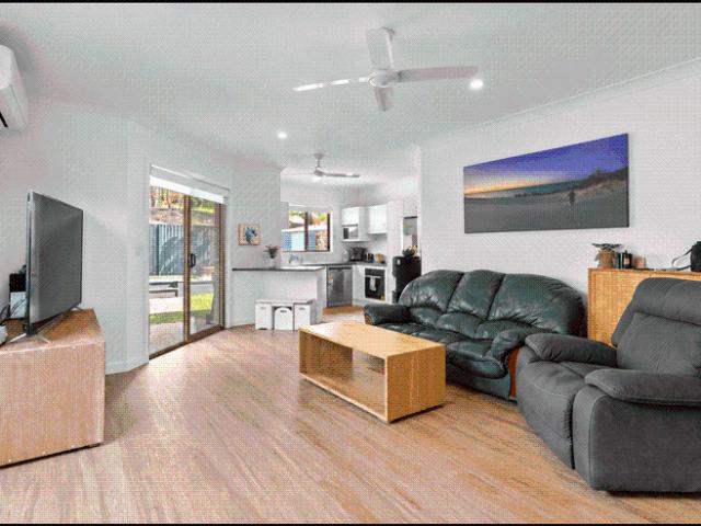 Cosy and Quite Cul d Sac 3 Bed 2 Bath 2 Car In an Elite Area