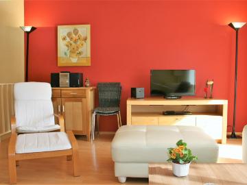 Cosy and quiet ground floor apartment with terrace at the end of a quiet street! In Schenefeld near by Hamburg!