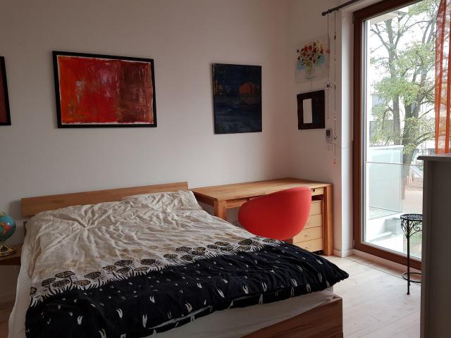 Cosy apartment with river views, Berlin Amsterdam Apartments for Rent