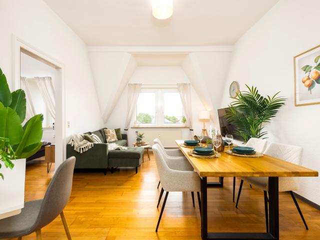 Cosy Apartment direct in city very good connection