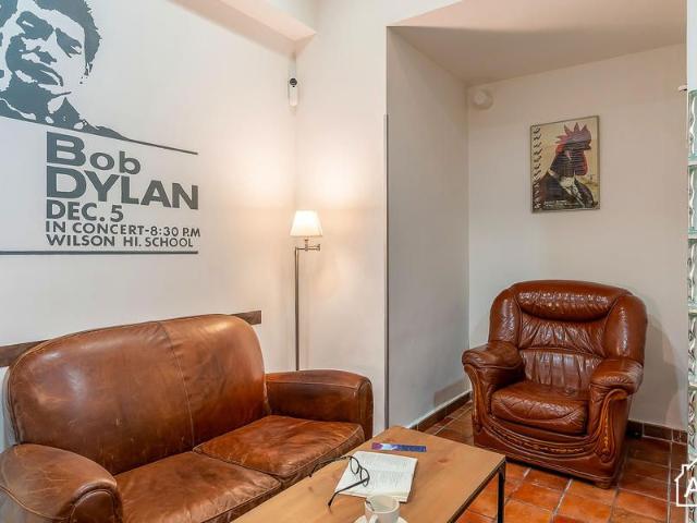 Cosy Barceloneta Apartment, just steps from the Beach