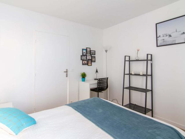 Cosy beautiful bedroom – 10m² RU17