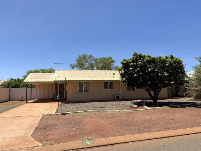 Cosy brick 3 bedroom home