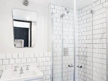 Cosy Classic SHORT Term apartment in Berlin, Mitte Wedding, Berlin Amsterdam Apartments for Rent