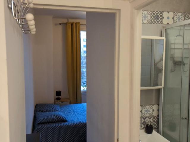 Cosy, comfortable flat, Paris Amsterdam Apartments for Rent