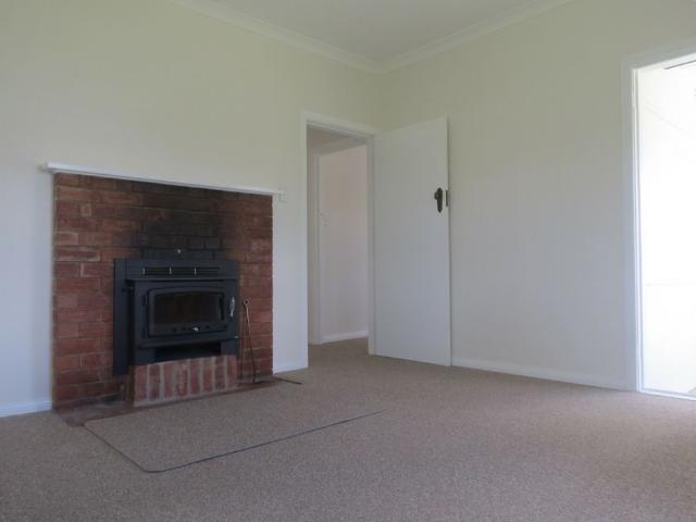 Cosy cottage with easy access to town