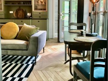 Cosy country house under old walnut trees