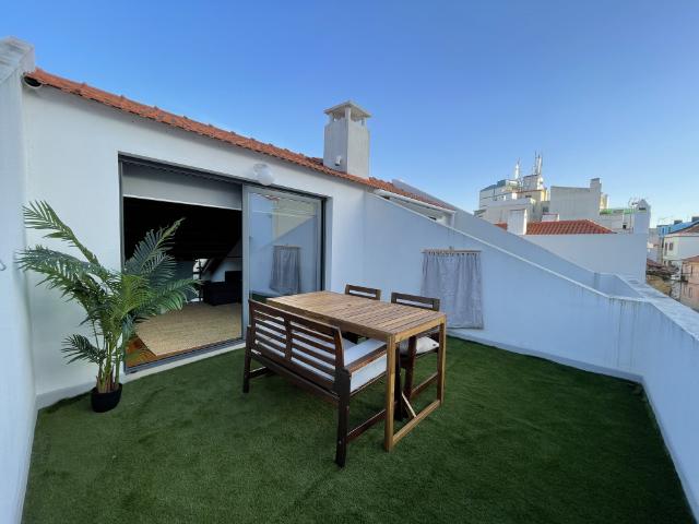 Cosy Duplex in Historical Centre of Almada