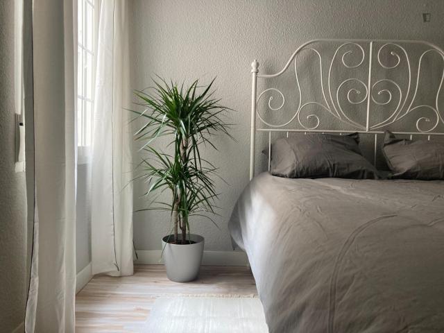 Cosy double bedroom near the Parc del Tossal