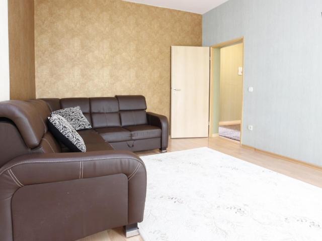 Cosy double bedroom in a 4 bedroom flat, close to the U Otisstr. Berlin metro station