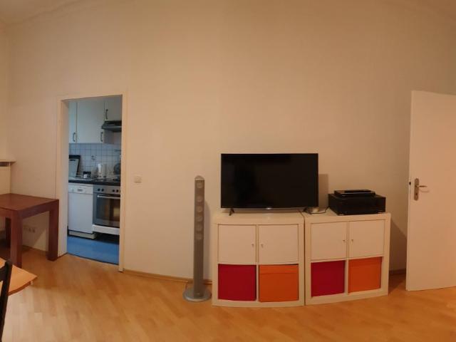 Cosy furnished apartment in great & quiet location in chic Nordend, Frankfurt Amsterdam Apartments for Rent