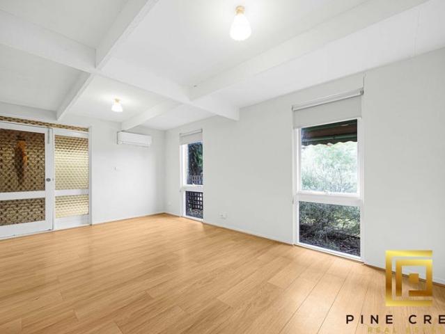 Cosy Family Home in a Convenient Location!
