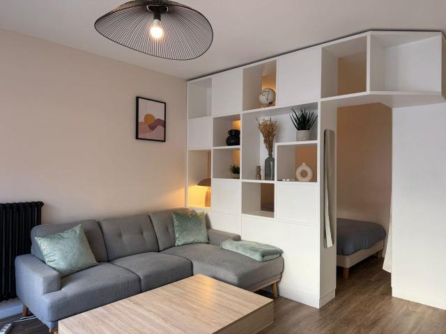 Cosy Flat near Effeil Tour, Paris Amsterdam Apartments for Rent
