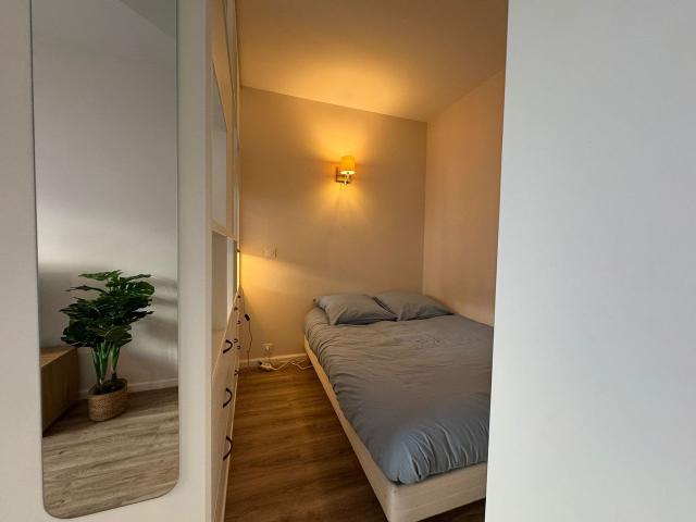 Cosy Flat near Effeil Tour, Paris Amsterdam Apartments for Rent