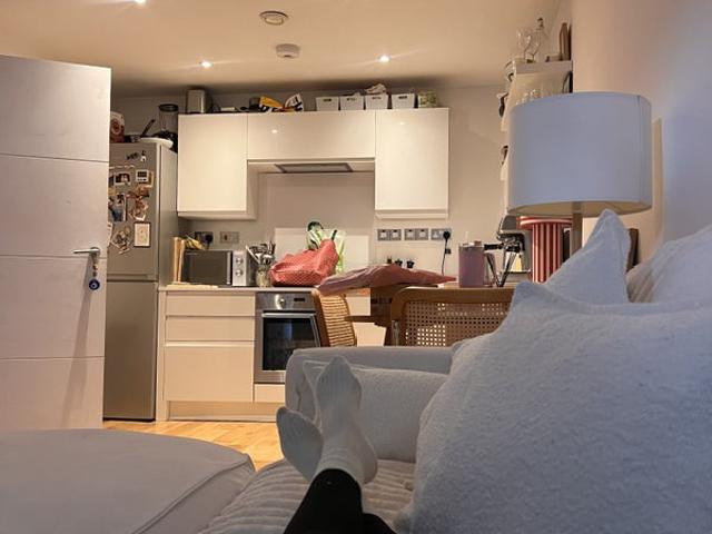 Cosy flat to rent bills included 1 month let