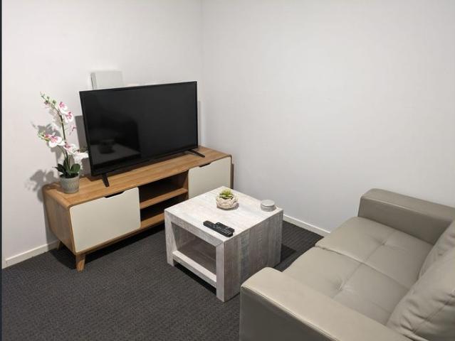 Cosy & Friendly 2 Bedroom Unit