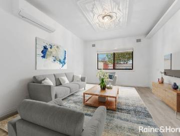 COSY LIVING $510pw including all the bills!