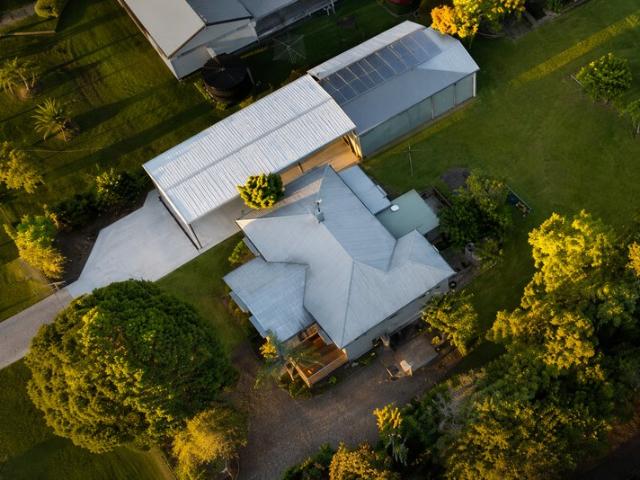 Cosy Place To Call Home,4 Bed 1 Bath With Powered Shed