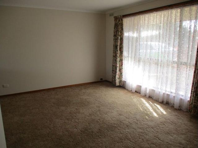 Cosy & Private Two Bedroom Unit