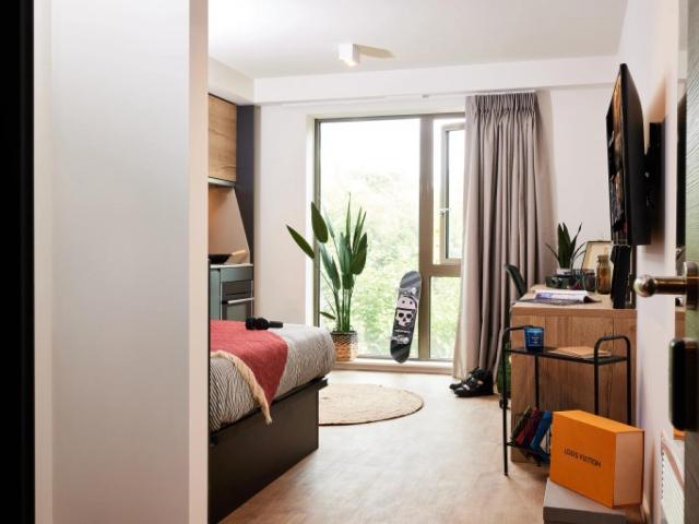 Cosy studio very close to the University of Warwick Has an Apartment