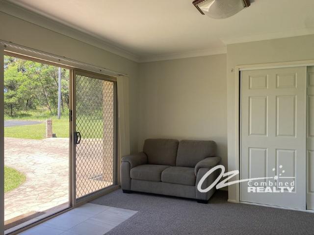 COSY STUDIO INCLUDING WATER, ELECTRICITY & GARDEN MAINTENANCE