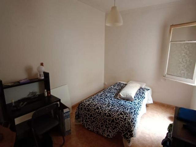 Cosy single bedroom near Parc del Turó del Putxet