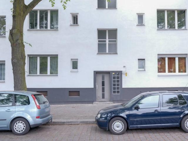Cosy single bedroom in nice area