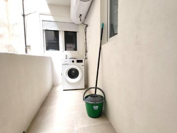 Cosy single bedroom in Sant Blai