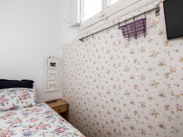 Cosy single room in Vila de Gràcia
