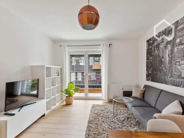 Cosy, spacious and quiet home in popular area with balcony