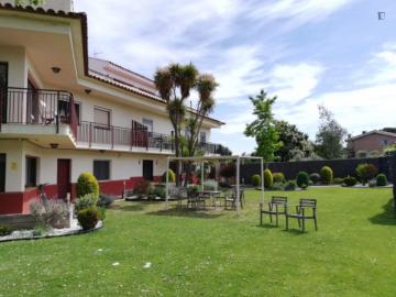 Casa en alquiler en Plaça Marconi