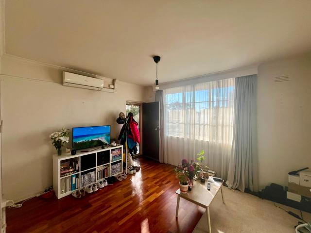 Cosy Two Bedroom Apartment in Richmond