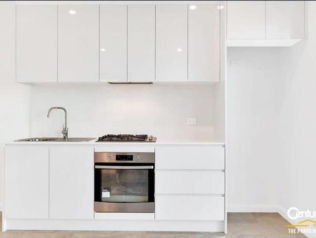 Cosy Two Bedroom Grannty Flat